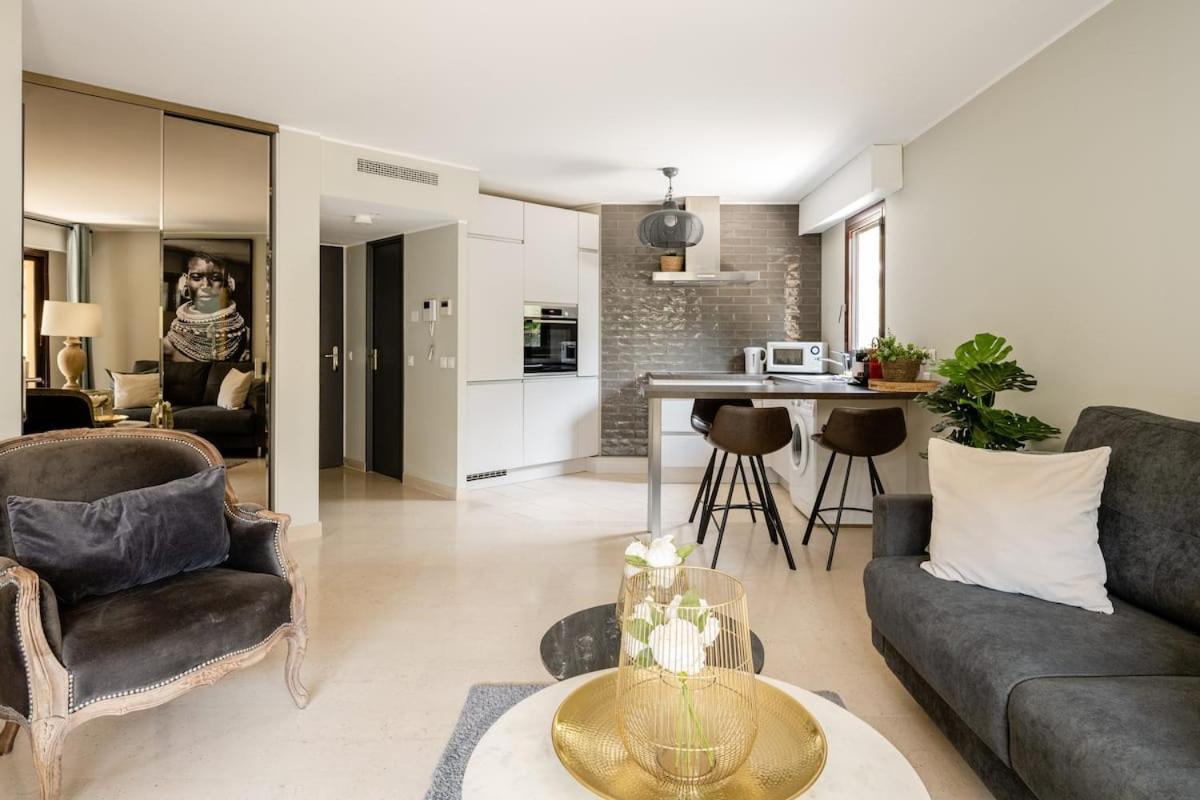 Mi Casa Tu Casa - Pg Apartment Кан Екстериор снимка